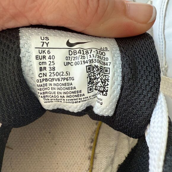 Nike Air Max 90 SE 2 GS White Glacier Ice Size 7Y Boys Big Kid Shoes, Running - Picture 13 of 14